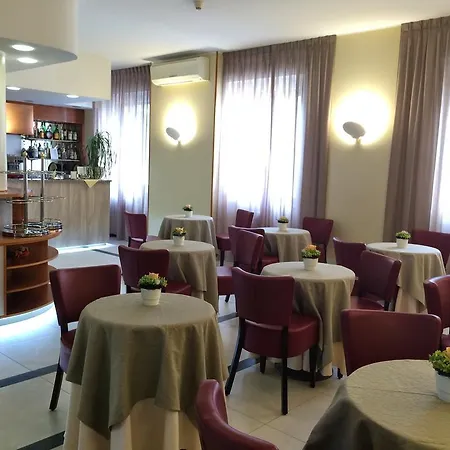 Arcobaleno Hotel 3*