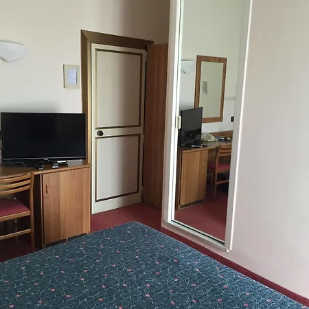 Hotel Arcobaleno 3*