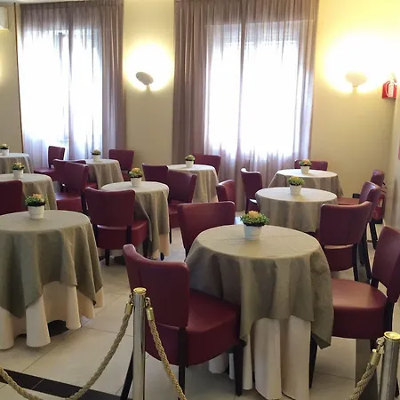 Arcobaleno Hotel 3*